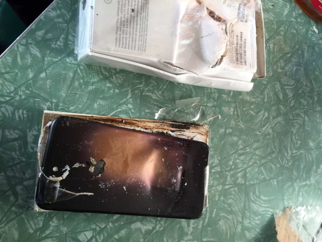 Apple берет пример у Samsung? Теперь один за другим взрываются iPhone - Изображение 2 Apple берет пример у Samsung? Теперь один за другим взрываются iPhone - Изображение 2