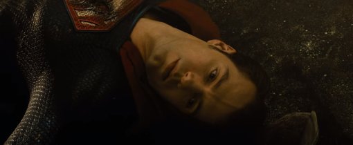 Зак Снайдер подтвердил библейскую отсылку со смертью и воскрешением Супермена