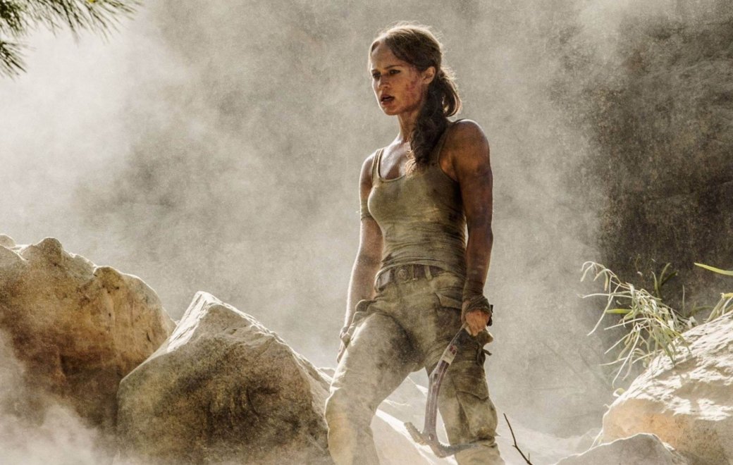 Проблемы трейлера «Tomb Raider: Лара Крофт». И дело не в размере груди