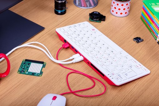 Представлен Raspberry Pi 400 — компьютер и клавиатура 2-в-1 по цене от 5500 рублей