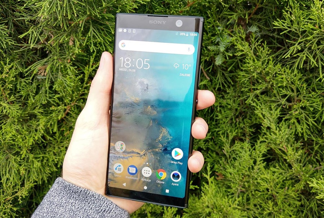 В Сети появились фотографии, характеристики и цена смартфона Sony Xperia L3